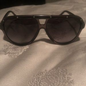 Gucci aviator sunglasses